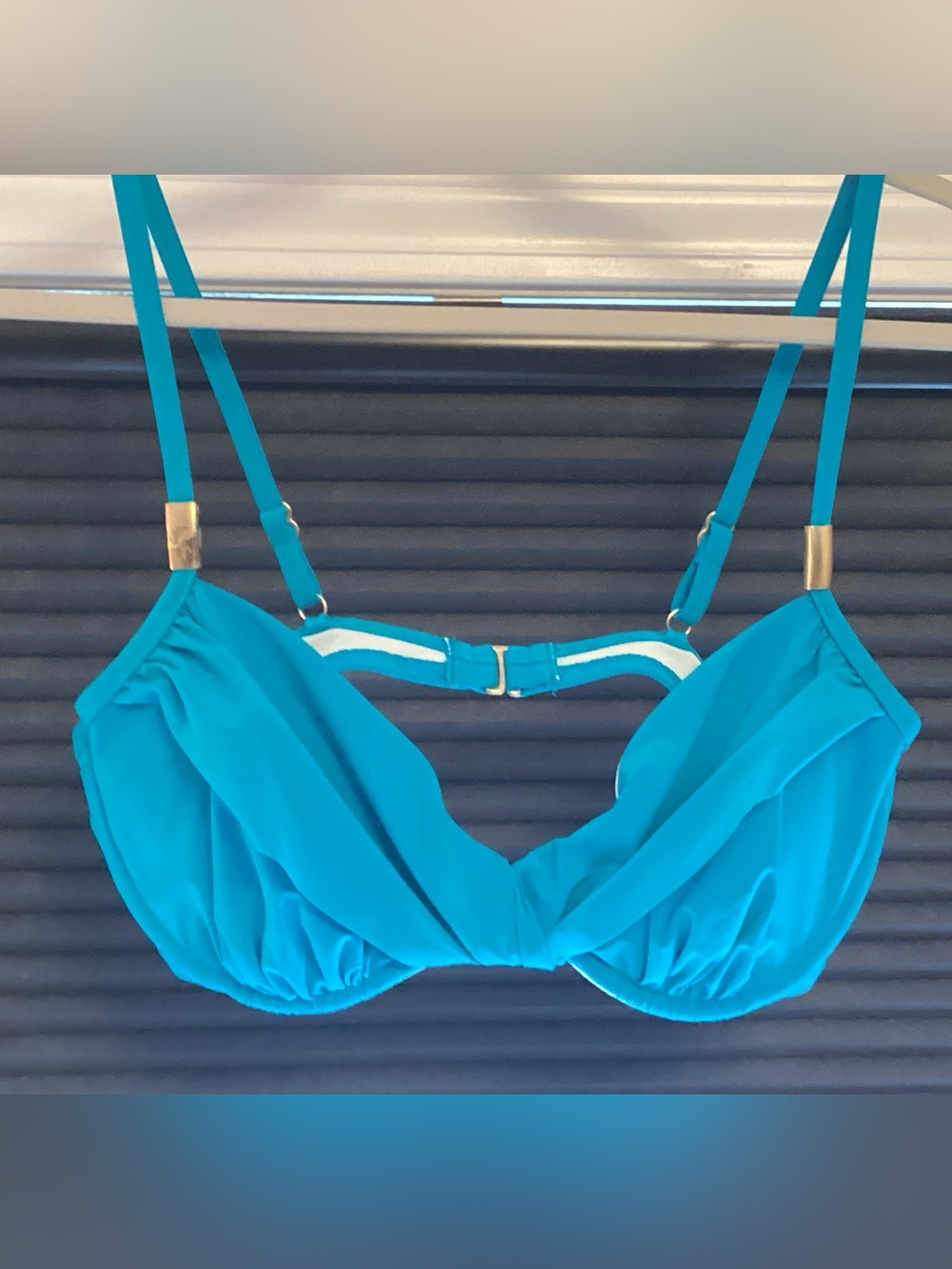 Lands' End Bright to Medium Bright Turquoise Bikini Underwire Top